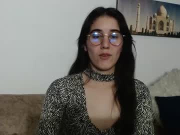 Yani_28 May 28, 2025 Chaturbate stream image
