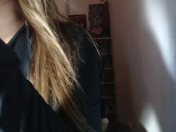 Hot_Prunie May 28, 2025 Chaturbate stream image