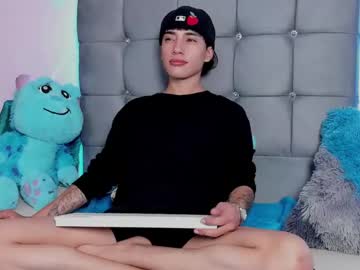 Thiago_Divine May 28, 2025 Chaturbate stream image