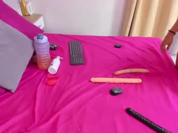 Danna_Reyees May 28, 2025 Chaturbate stream image