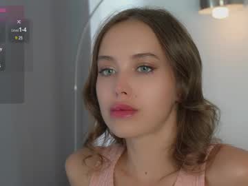 Leonadeville May 28, 2025 Chaturbate stream image