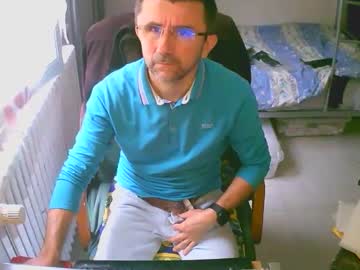 Lokoum39 May 28, 2025 Chaturbate stream image