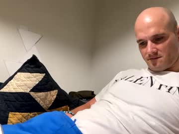 Theoutfitter May 28, 2025 Chaturbate stream image