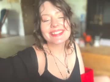 Dylanmoon917 May 28, 2025 Chaturbate stream image