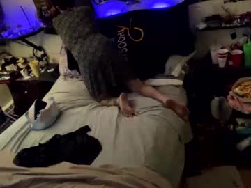 Omfgcrystal May 28, 2025 Chaturbate stream image