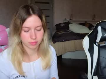 Stefany_And_Bettany May 28, 2025 Chaturbate stream image