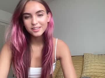 Livfootless May 28, 2025 Chaturbate stream image