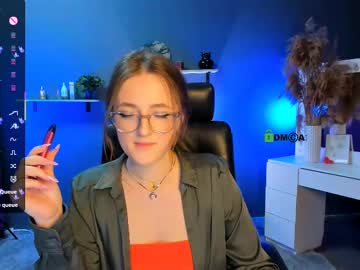 Daphnia_Cool May 28, 2025 Chaturbate stream image
