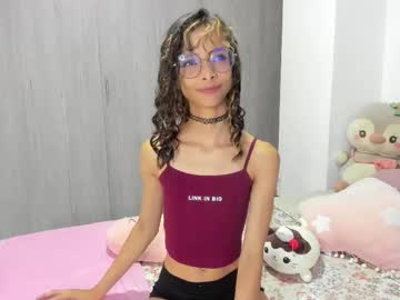 Littlemoon18 May 29, 2025 Chaturbate stream image