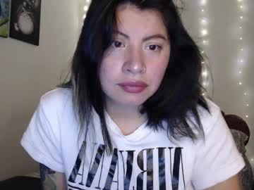 Amywine7 stream photo from May 29, 2025
