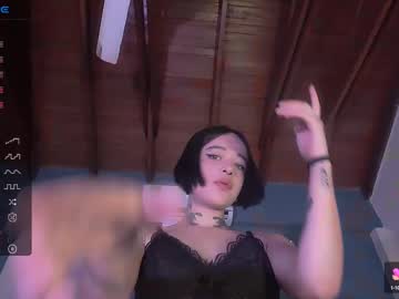 Ariana_Whitee May 29, 2025 Chaturbate stream image