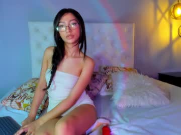 Nicollee_Heart May 29, 2025 Chaturbate stream image