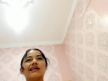 Little_Laury May 29, 2025 Chaturbate stream image