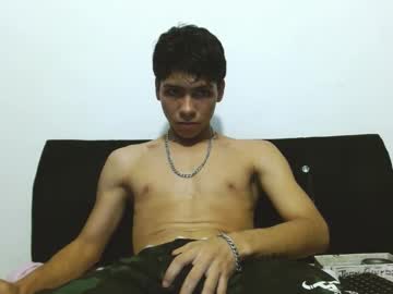 Davidh0t69 May 29, 2025 Chaturbate stream image