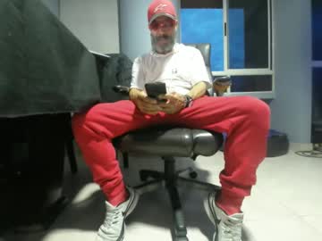 Serioyhetero19 stream photo from May 29, 2025