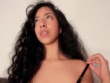 Hanny_Bomm May 30, 2025 Chaturbate stream image