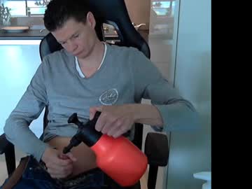 Hollandron May 30, 2025 Chaturbate stream image
