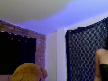 Isa_Bunny18 May 31, 2025 Chaturbate stream image