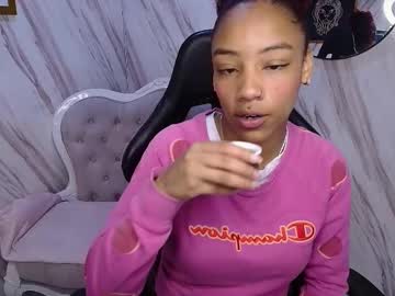 Violeth_B May 31, 2025 Chaturbate stream image
