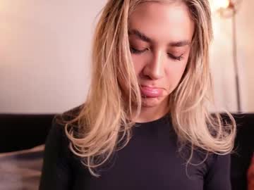 R4veenn June 01, 2025 Chaturbate stream image
