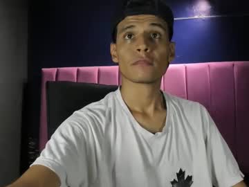 Rixonlatin June 01, 2025 Chaturbate stream image