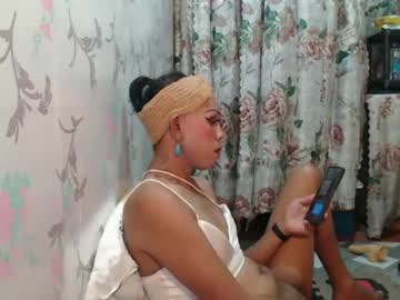 Gil_Hotcum_4u June 01, 2025 Chaturbate stream image