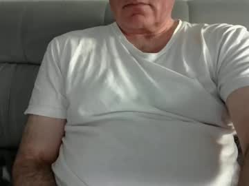 Pussyslav39 June 01, 2025 Chaturbate stream image