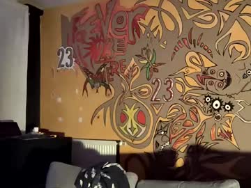 Stenlyvrbich June 01, 2025 Chaturbate stream image