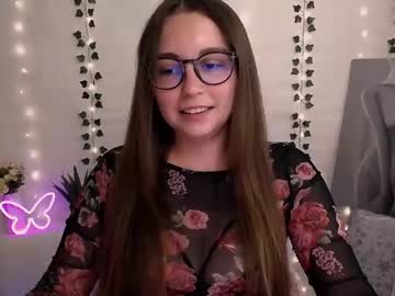 Yours_Piece_Of_Happiness_ June 02, 2025 Chaturbate stream image