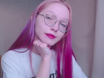 Cut1e_Cut1e__ June 02, 2025 Chaturbate stream image