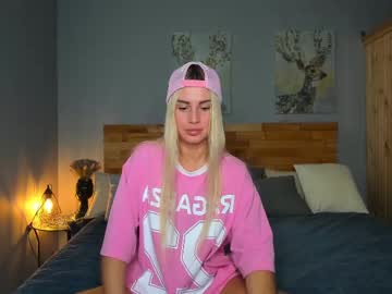 Whiteflower_X0 June 03, 2025 Chaturbate stream image