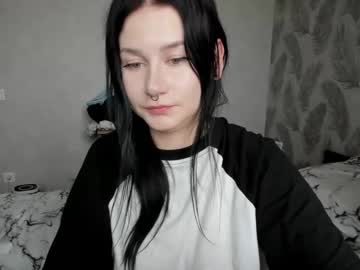 Line_Green June 03, 2025 Chaturbate stream image