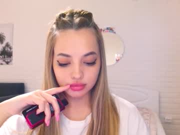 Melaniealves June 03, 2025 Chaturbate stream image