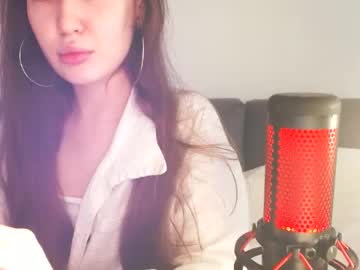 Rebecca_Demure18 June 03, 2025 Chaturbate stream image