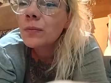 Tinglytayy69 June 03, 2025 Chaturbate stream image