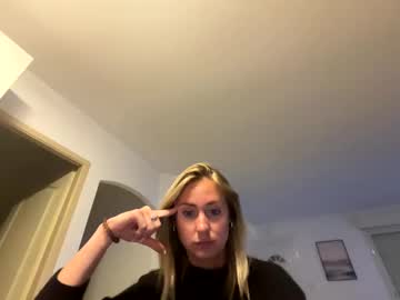 Hollyandelon June 03, 2025 Chaturbate stream image