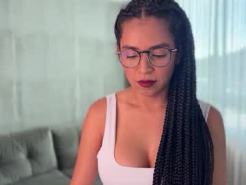 Illaroom June 03, 2025 Chaturbate stream image