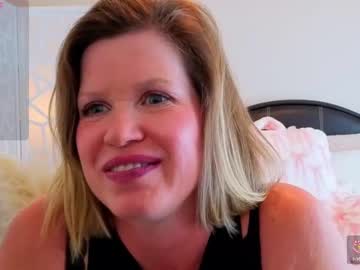 Allieplush June 04, 2025 Chaturbate stream image