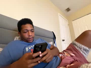 Cubangold420 June 04, 2025 Chaturbate stream image