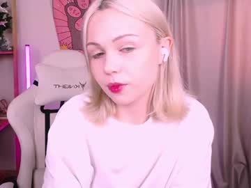 Charlotte_Colinss June 04, 2025 Chaturbate stream image