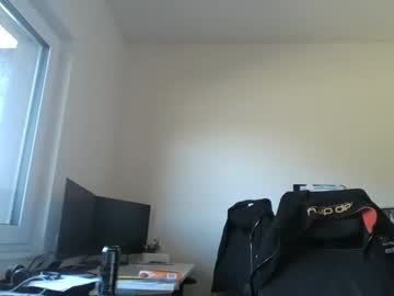 1kamilkamil11 June 04, 2025 Chaturbate stream image