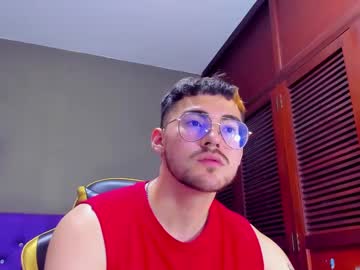 Brunowalkerr June 04, 2025 Chaturbate stream image