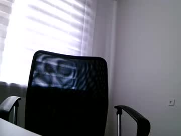 Ellabenjmin977141 June 04, 2025 Chaturbate stream image