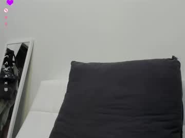 Julia__Miln June 04, 2025 Chaturbate stream image