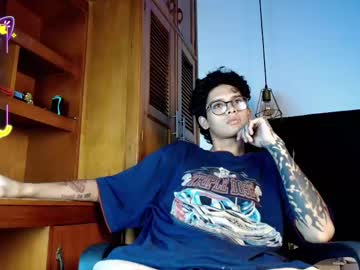 Massimo_Vaiolethsan June 05, 2025 Chaturbate stream image