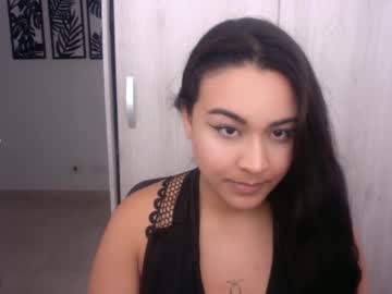 Emmarobertts_ June 05, 2025 Chaturbate stream image