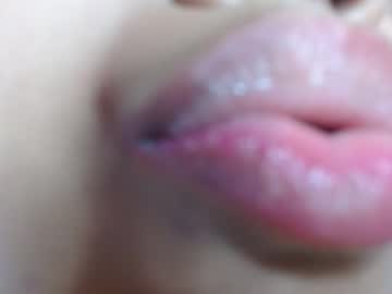 Izzie_Walker June 05, 2025 Chaturbate stream image