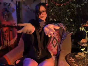 _Lady_Luna_ June 05, 2025 Chaturbate stream image