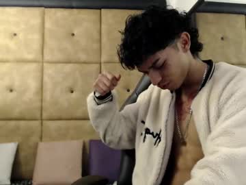 Trinity_Evans June 06, 2025 Chaturbate stream image