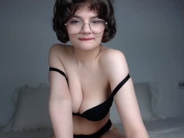 Junnewers June 06, 2025 Chaturbate stream image